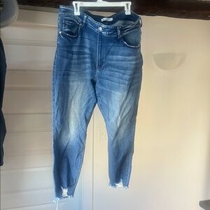 Maurices Faded Blue Cropped Jeans